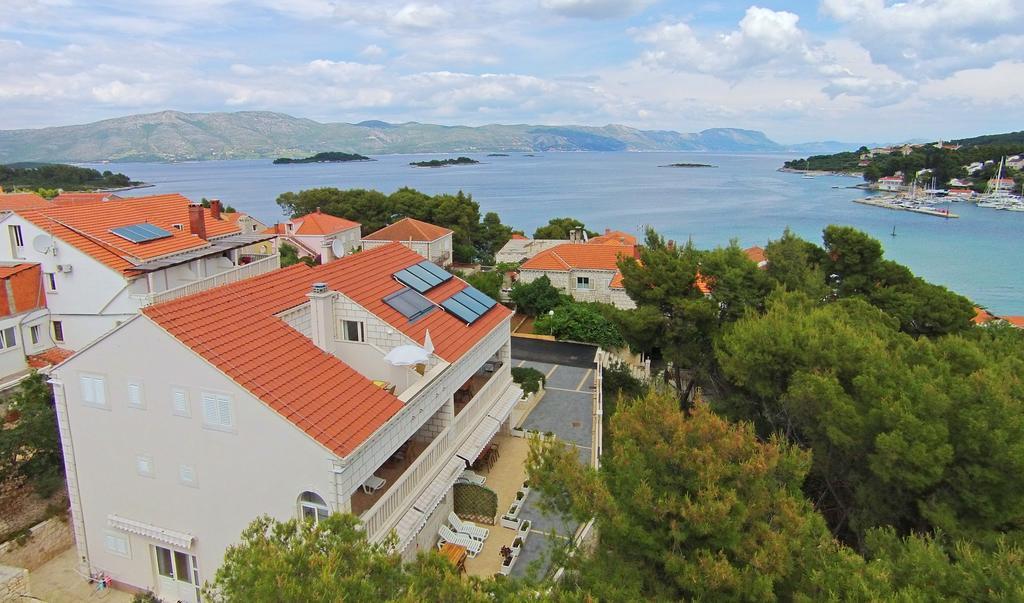 לומבארדה Apartments Villa Maris מראה חיצוני תמונה